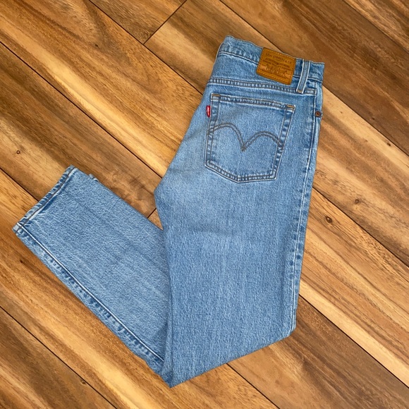 Levi’s Wedgie Jeans light wash - Picture 1 of 4
